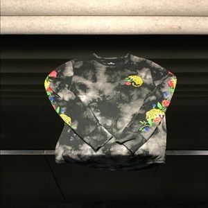 Shirt with designs